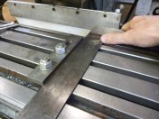 3250 setting fence square to milling table