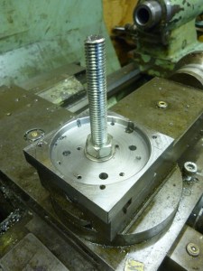 943 base bolted to fixing plate