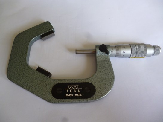 2360 flute micrometer
